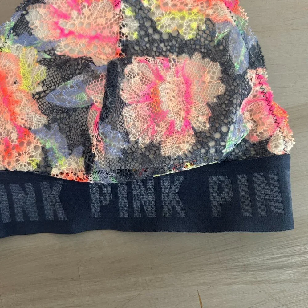 Victoria's Secret Bralette Size Large Blue Floral Lace Wireless Adjustable